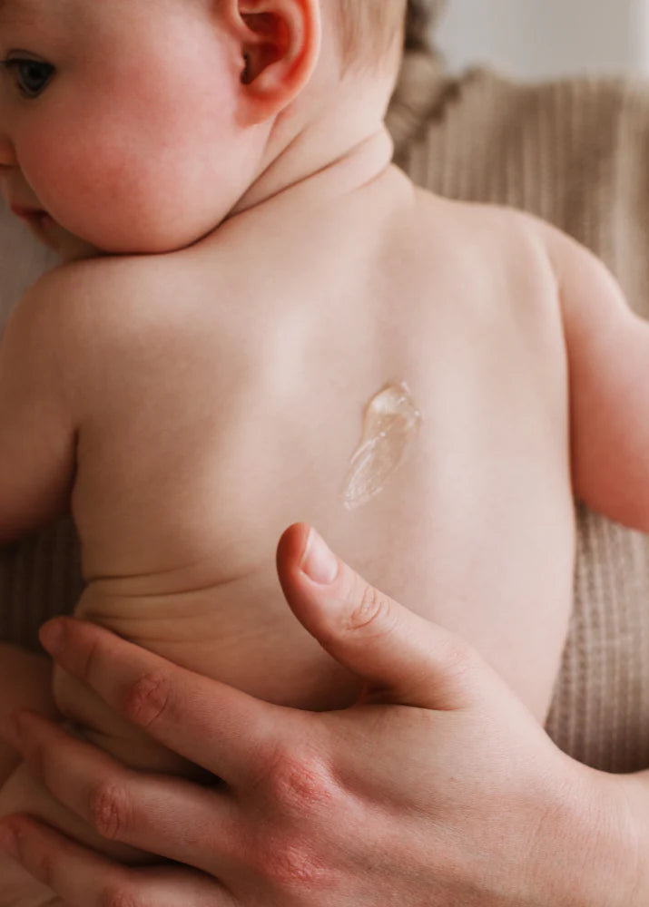 Pourquoi les soins naturels sont essentiels dès la naissance ?