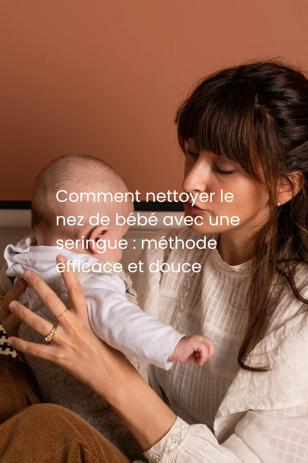 Comment nettoyer le nez de bébé avec une seringue : méthode efficace et douce
